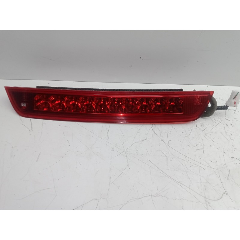 Recambio de luz central de freno para hyundai ix35 1.7 crdi cat referencia OEM IAM   