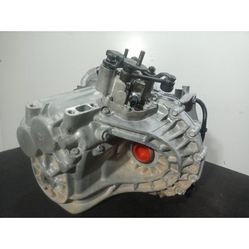 Recambio de caja cambios para kia carens (un) 2.0 crdi referencia OEM IAM S720J0 6.VELOCIDADES MANUAL