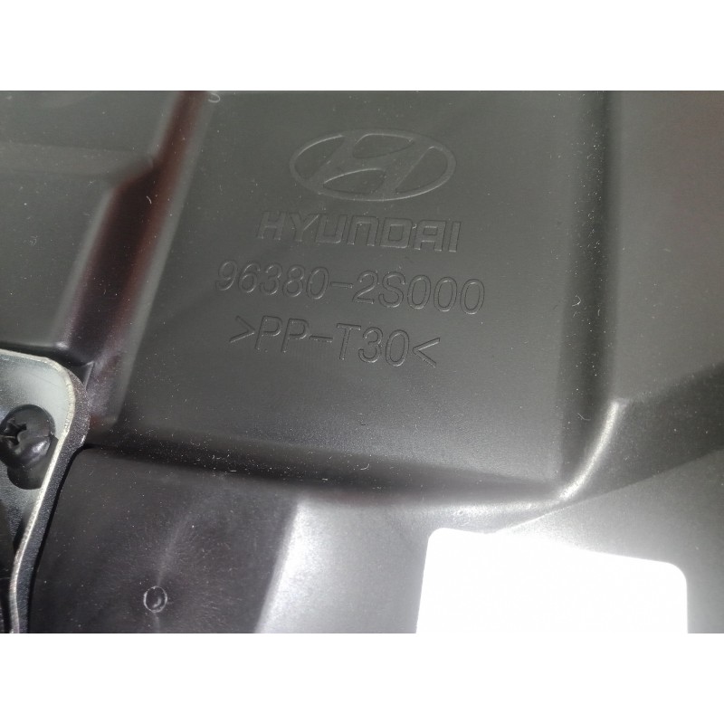 Recambio de sistema audio / radio cd para hyundai ix35 1.7 crdi cat referencia OEM IAM 963802S000 SUBWOOFER 