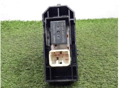 Recambio de mando elevalunas trasero derecho para lexus is200 (gxe10) sport cross referencia OEM IAM 8403053010C0   2