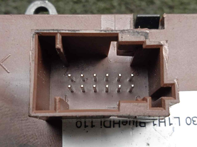 Recambio de warning para citroën jumper kasten 30 l1h1 bluehdi 110 referencia OEM IAM 7355861650  