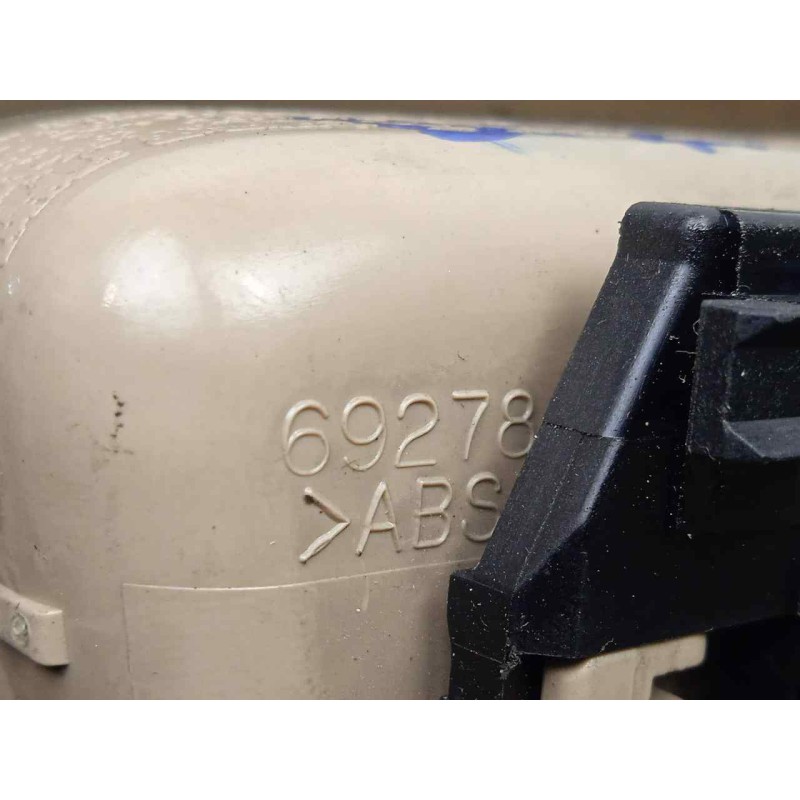 Recambio de maneta interior delantera izquierda para lexus is200 (gxe10) sport cross referencia OEM IAM 6920630150  