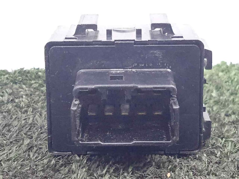 Recambio de rele para fiat sedici (189) 1.9 jtd 8v (d19aa) referencia OEM IAM 3861084F00-0665005351 8.PINES 