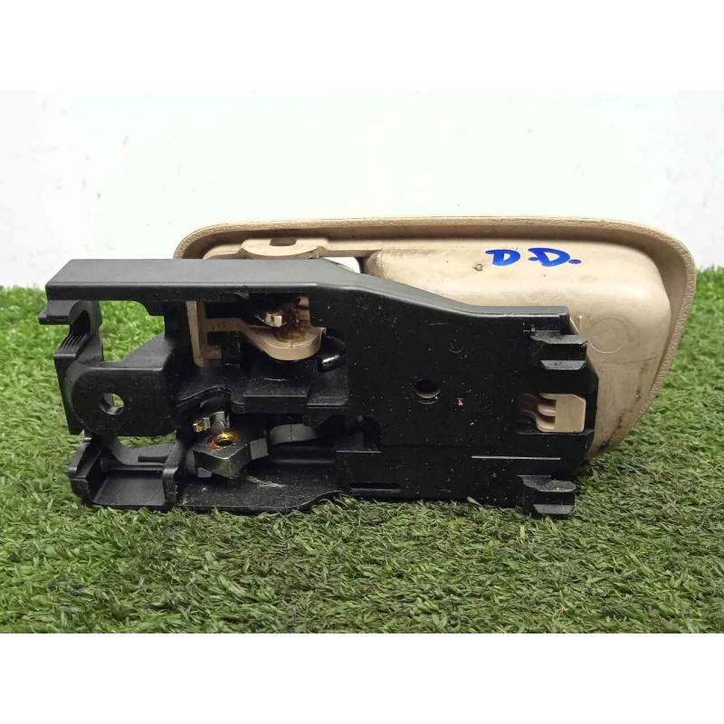 Recambio de maneta interior delantera derecha para lexus is200 (gxe10) sport cross referencia OEM IAM   