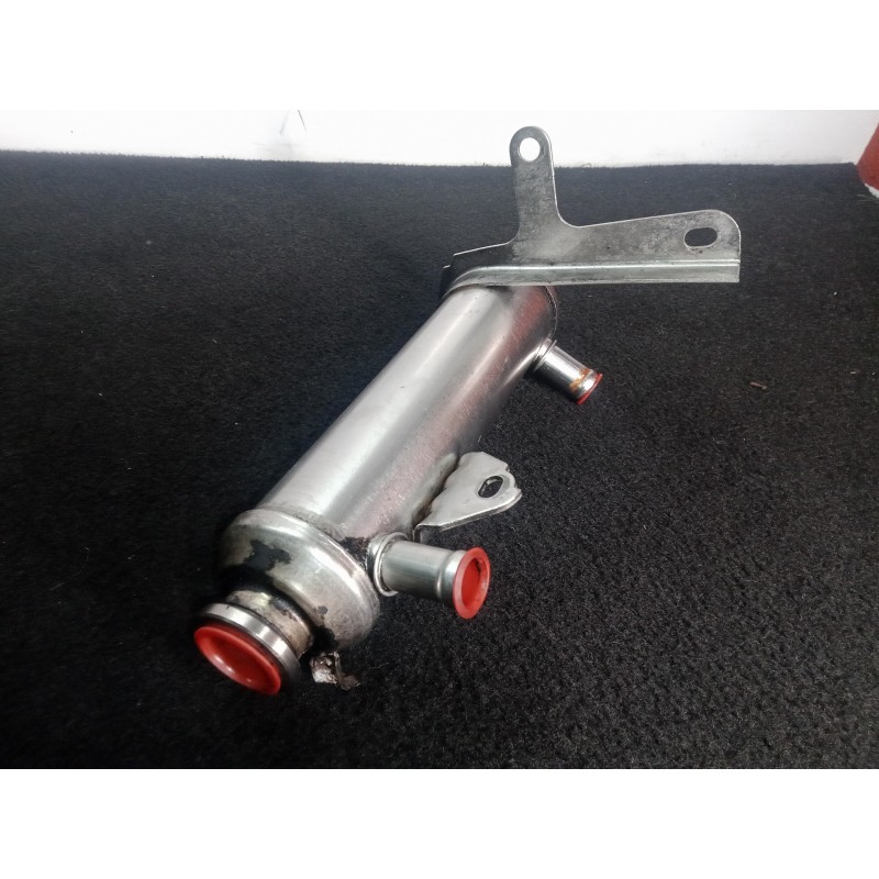 Recambio de enfriador gases egr para opel astra gtc 1.9 cdti referencia OEM IAM 55182589  
