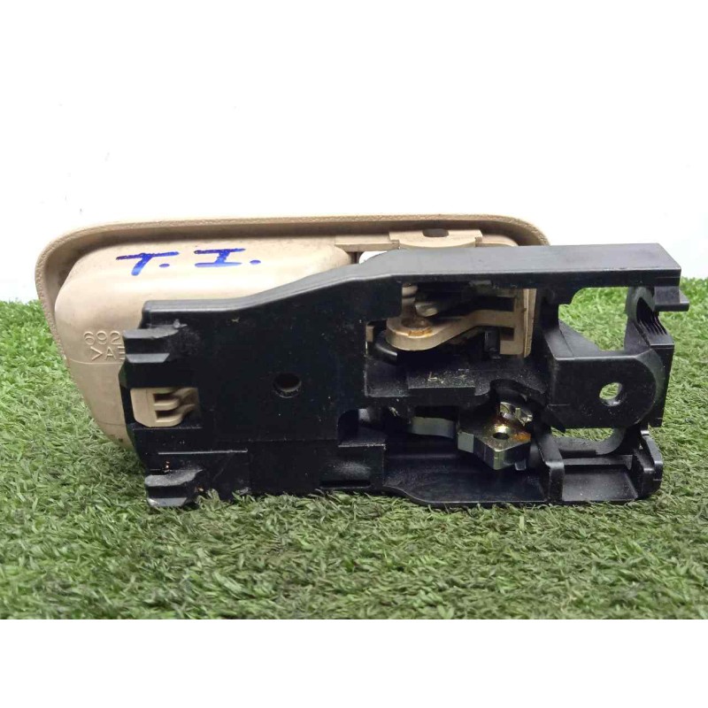 Recambio de maneta interior trasera izquierda para lexus is200 (gxe10) sport cross referencia OEM IAM 6920630150  