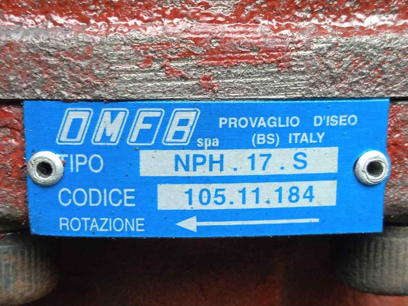 Recambio de bomba hidraulica para iveco eurocargo 5.9 diesel referencia OEM IAM NPH17S-10511184  