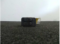 Recambio de mando elevalunas delantero izquierdo para opel corsa c 1.2 16v cat (z 12 xe / lw4) referencia OEM IAM 13363202-24409
