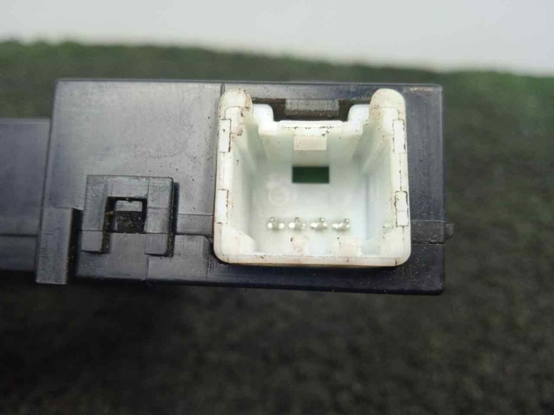 Recambio de sensor para mazda 3 berlina (bk) 1.6 cd diesel cat referencia OEM IAM BP4L661S1  