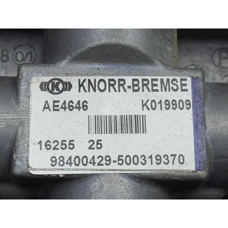 Recambio de valvula aire adicional para iveco eurocargo 5.9 diesel referencia OEM IAM 98400429-500319370-K019909-AE4646  