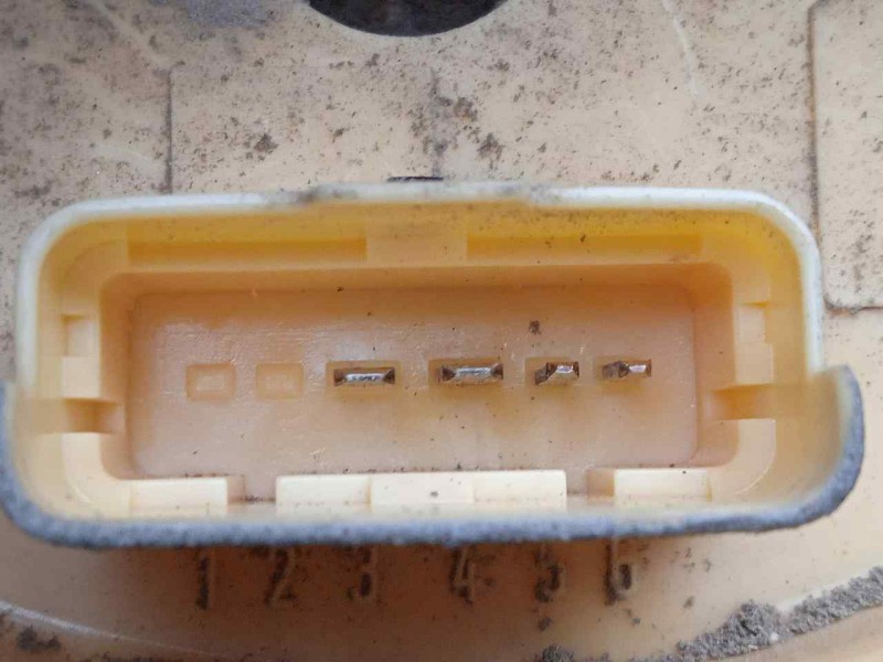 Recambio de aforador para peugeot 206 berlina 1.4 hdi referencia OEM IAM 9642124480  