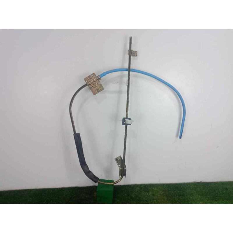 Recambio de elevalunas delantero derecho para iveco eurocargo 5.9 diesel referencia OEM IAM 98407744 MANUAL 