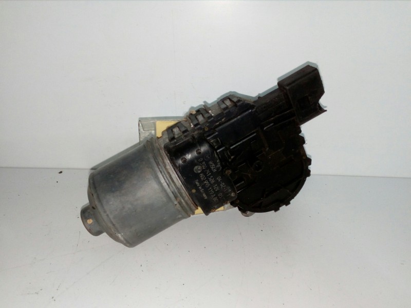 Recambio de motor limpia delantero para seat ibiza (6l1) referencia OEM IAM 6Q2955119A-0390241526 BOSCH 4 PINES