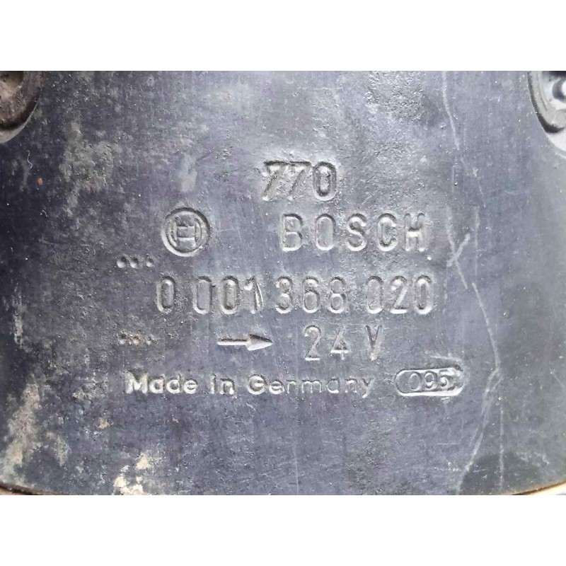 Recambio de motor arranque para iveco eurocargo 5.9 diesel referencia OEM IAM 0001368020 9.DIENTES BOSCH