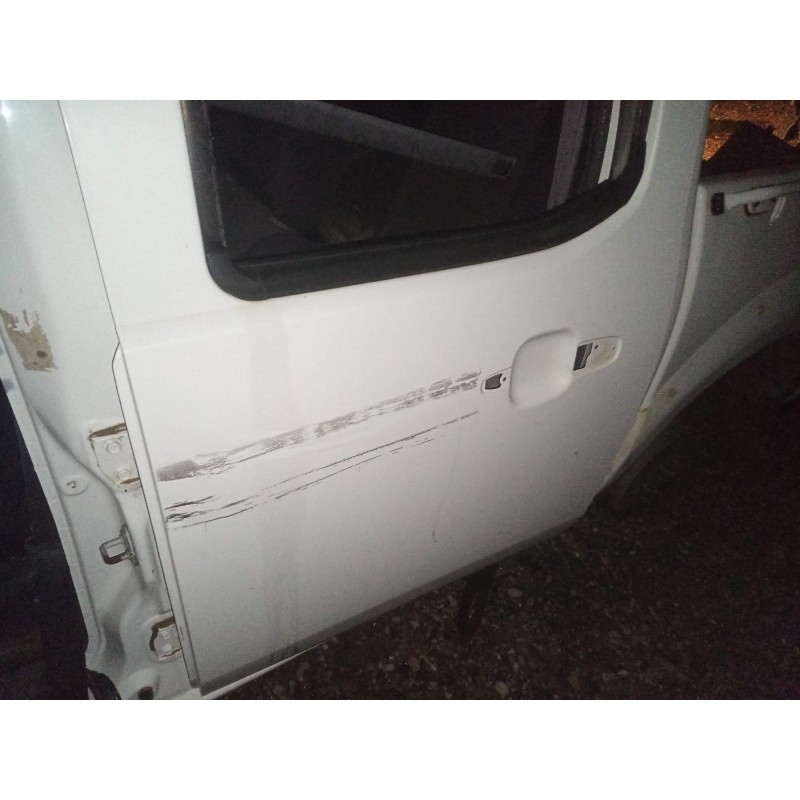 Recambio de puerta trasera izquierda para ford ranger (et) 2.5 tdci cat referencia OEM IAM  ROZADA 
