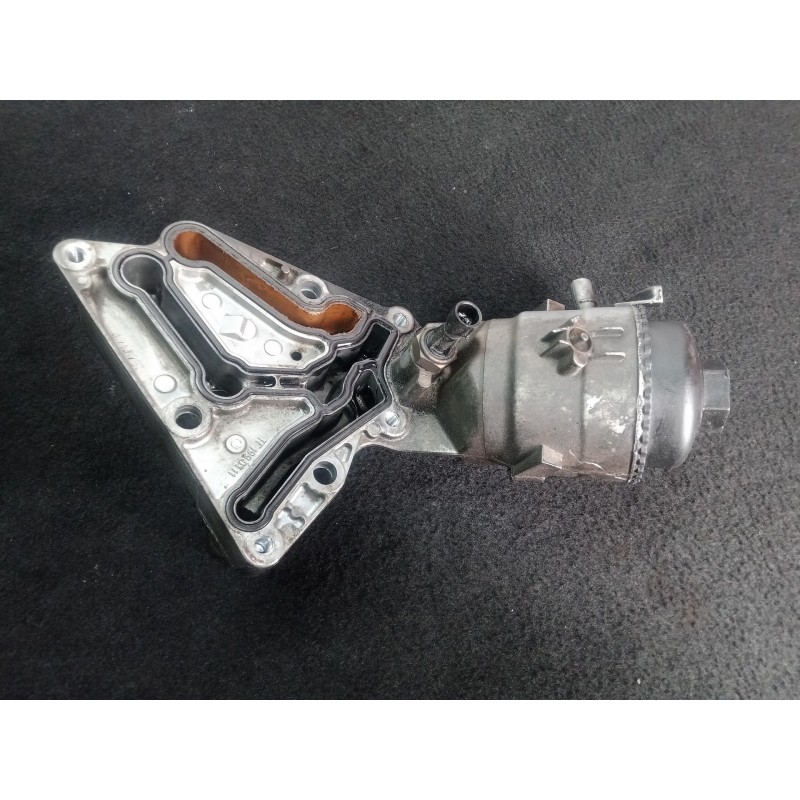 Recambio de soporte filtro aceite para opel astra gtc 1.9 cdti referencia OEM IAM 6740230110  