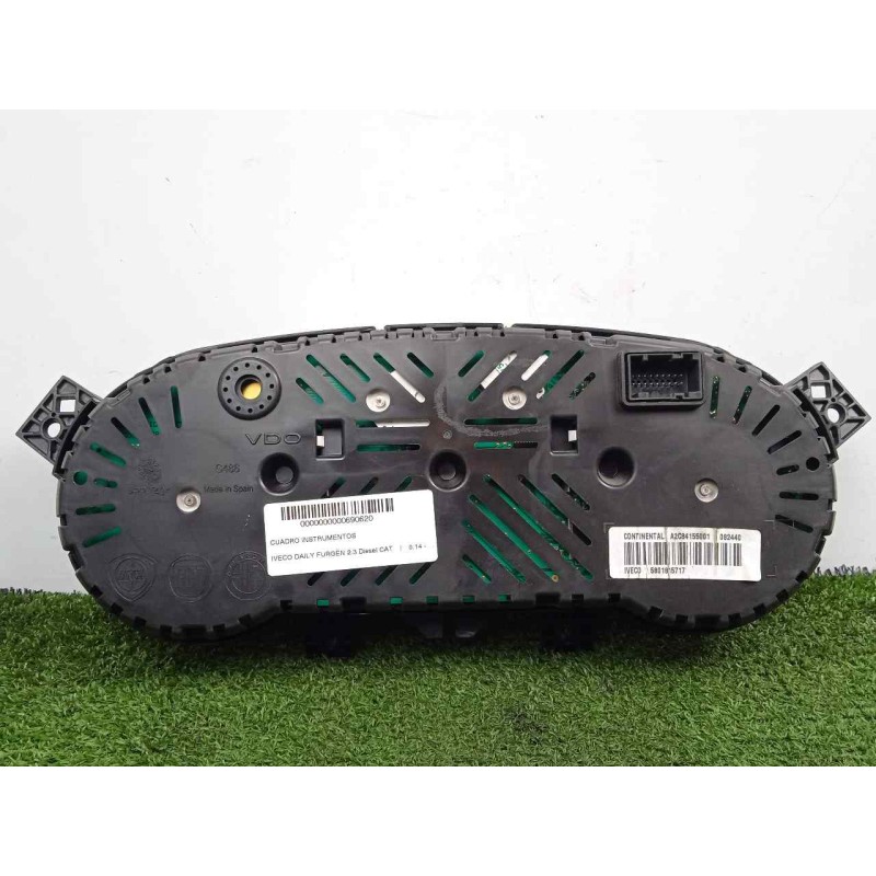 Recambio de cuadro instrumentos para iveco daily furgón 2.3 diesel cat referencia OEM IAM 5801815717  