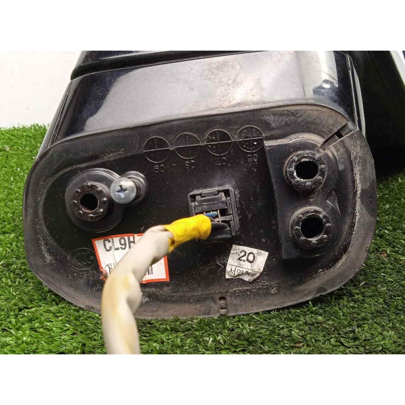 Recambio de retrovisor derecho para kia carens (un) 2.0 crdi referencia OEM IAM SINREFERENCIA ELECTRICO - 7.CABLES NEGRO