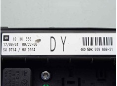 Recambio de caja reles / fusibles para opel astra h berlina 1.7 16v cdti referencia OEM IAM 5DK00866831-13181658   2