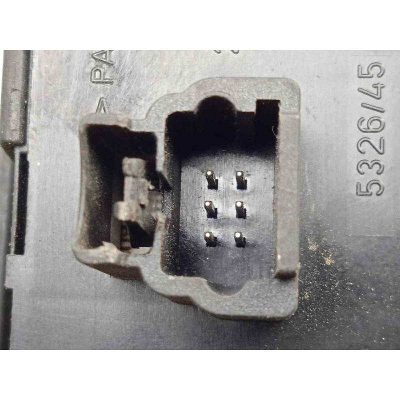 Recambio de mando elevalunas delantero izquierdo para peugeot 407 1.6 hdi referencia OEM IAM 96468704XT 4.BOTONES 