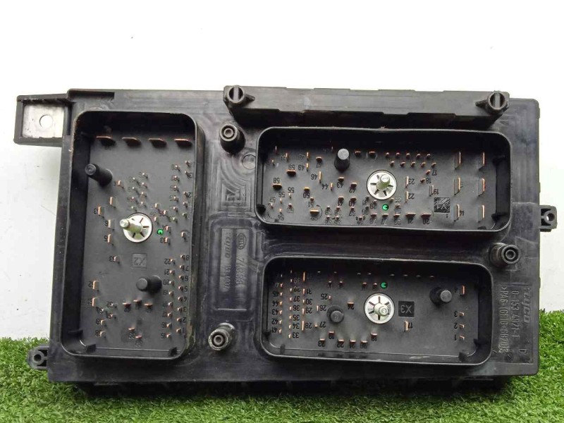Recambio de caja reles / fusibles para opel astra h berlina 1.7 16v cdti referencia OEM IAM 5DK00866831-13181658  