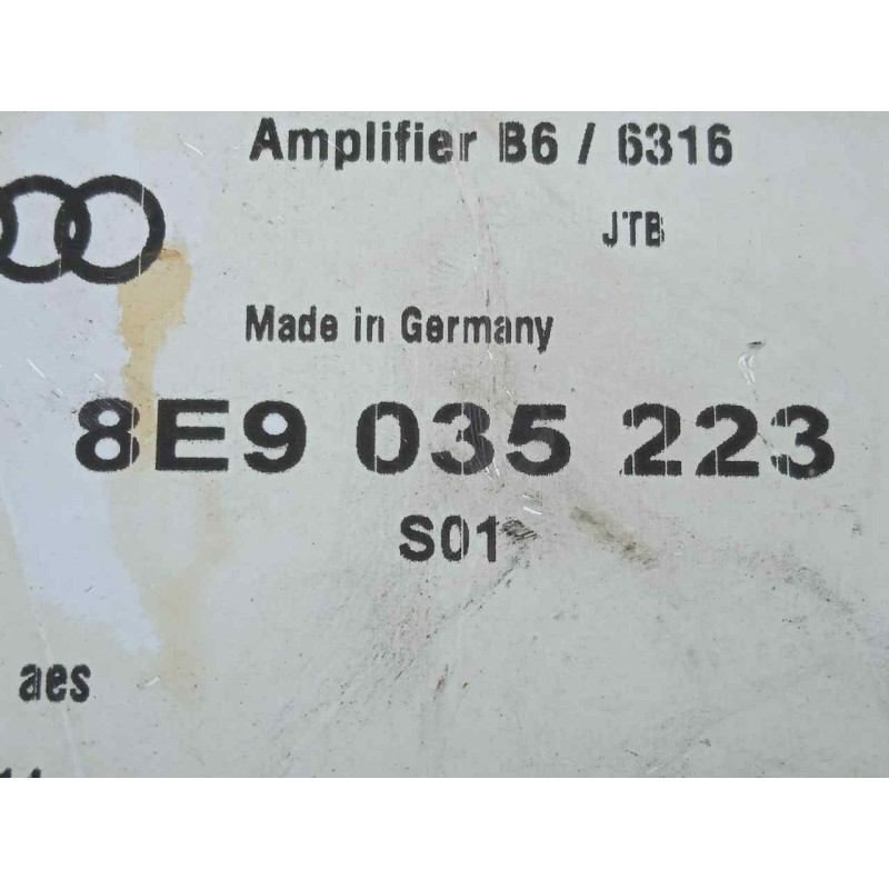Recambio de sistema audio / radio cd para audi a4 avant (8e) 1.9 tdi referencia OEM IAM 8E9035223 AMPLIFICADOR.AUDIO 
