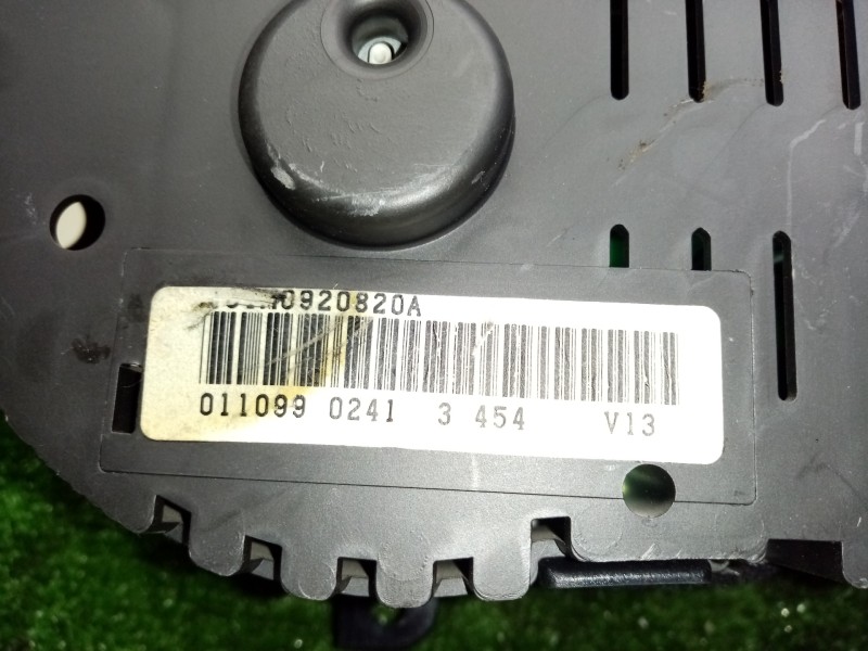 Recambio de cuadro instrumentos para seat leon (1m1) 1.6 referencia OEM IAM 1M0920820A-110080013002 VDO 2.CONECTORES