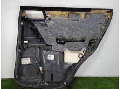 Recambio de guarnecido puerta trasera izquierda para toyota land cruiser (j15) 3.0 turbodiesel cat referencia OEM IAM 6764060D20 2