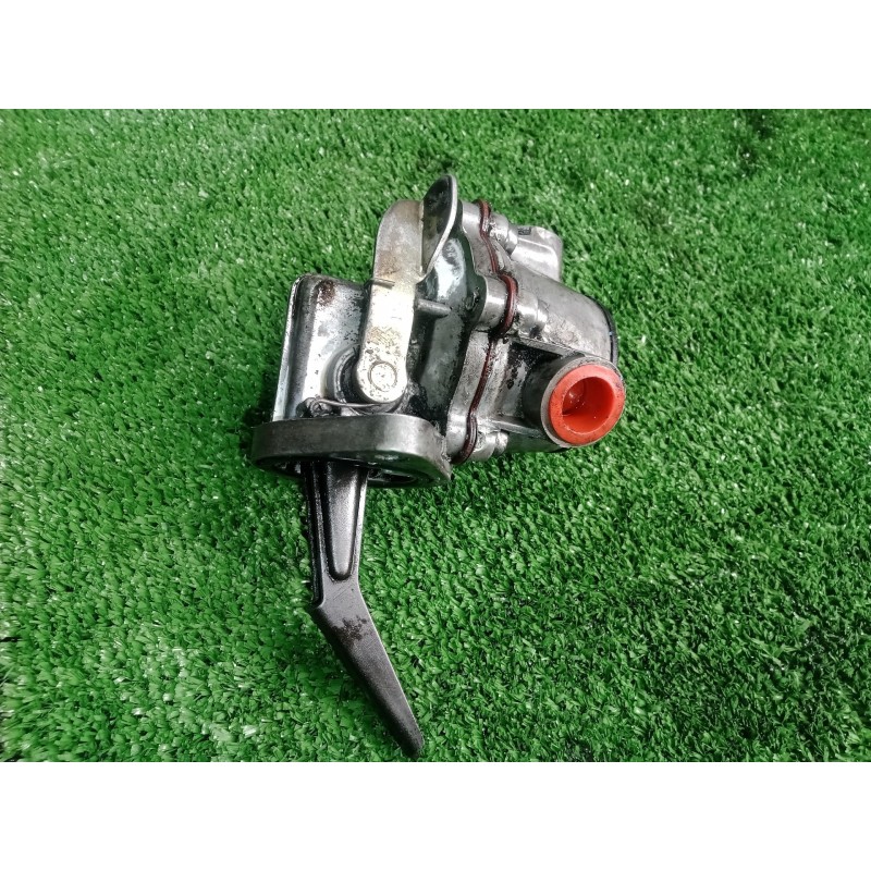 Recambio de bomba combustible para man m 2000 l/m 2000 m 14.xxx e2 6.9 diesel referencia OEM IAM 7136548 BOMBA GASOIL 