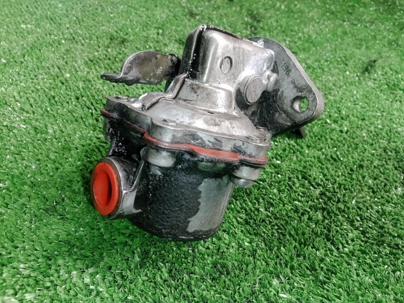 Recambio de bomba combustible para man m 2000 l/m 2000 m 14.xxx e2 6.9 diesel referencia OEM IAM 7136548 BOMBA GASOIL 