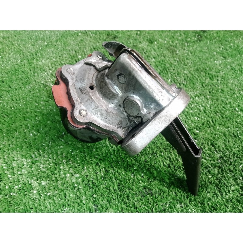 Recambio de bomba combustible para man m 2000 l/m 2000 m 14.xxx e2 6.9 diesel referencia OEM IAM 7136548 BOMBA GASOIL 