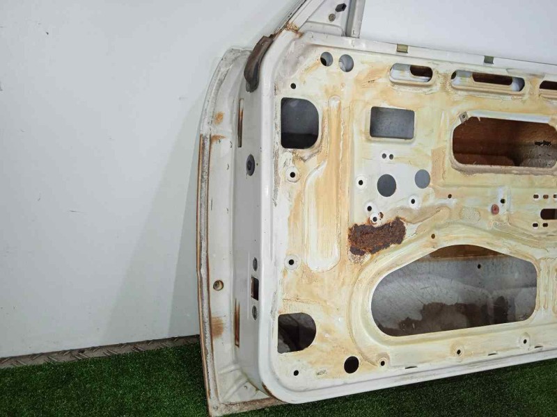 Recambio de puerta delantera derecha para bmw serie 3 (e21) 1.6 referencia OEM IAM 41511875662-41511838058 BLANCO 