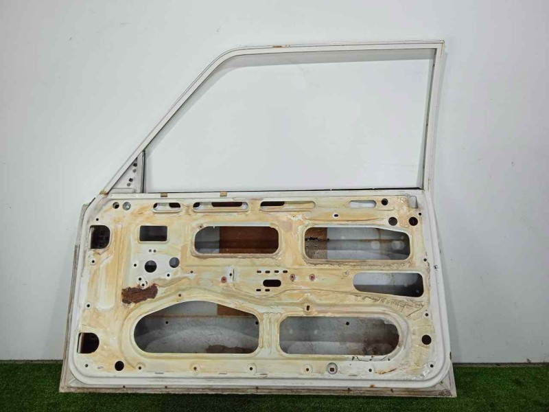Recambio de puerta delantera derecha para bmw serie 3 (e21) 1.6 referencia OEM IAM 41511875662-41511838058 BLANCO 