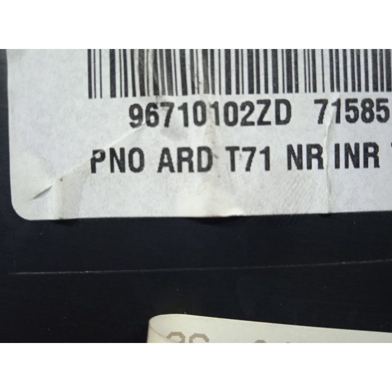 Recambio de guarnecido puerta trasera derecha para peugeot 308 1.6 hdi fap referencia OEM IAM 9671010077-96710102ZD  