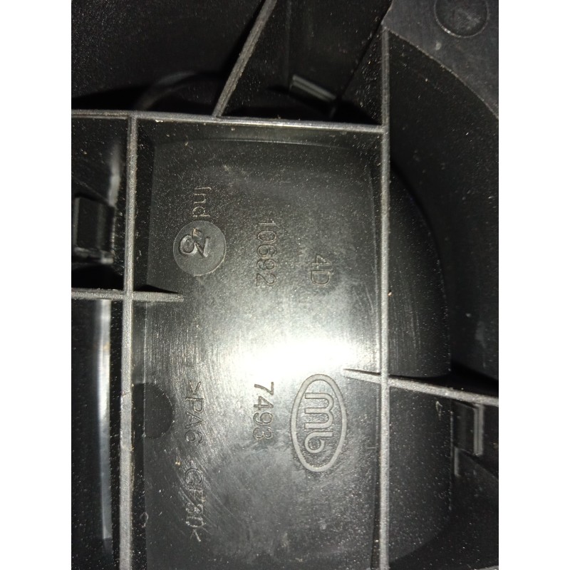 Recambio de maneta interior trasera derecha para peugeot 308 1.6 hdi fap referencia OEM IAM 106927493  