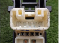 Recambio de mando elevalunas delantero derecho para toyota rav 4 2.2 d-4d cat referencia OEM IAM SINREFERENCIA   2