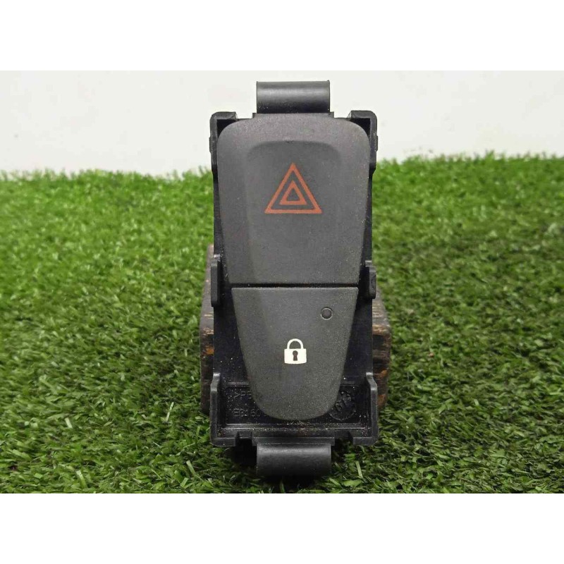 Recambio de warning para dacia dokker 1.5 blue dci diesel fap cat referencia OEM IAM 252905668R 6.PINES 