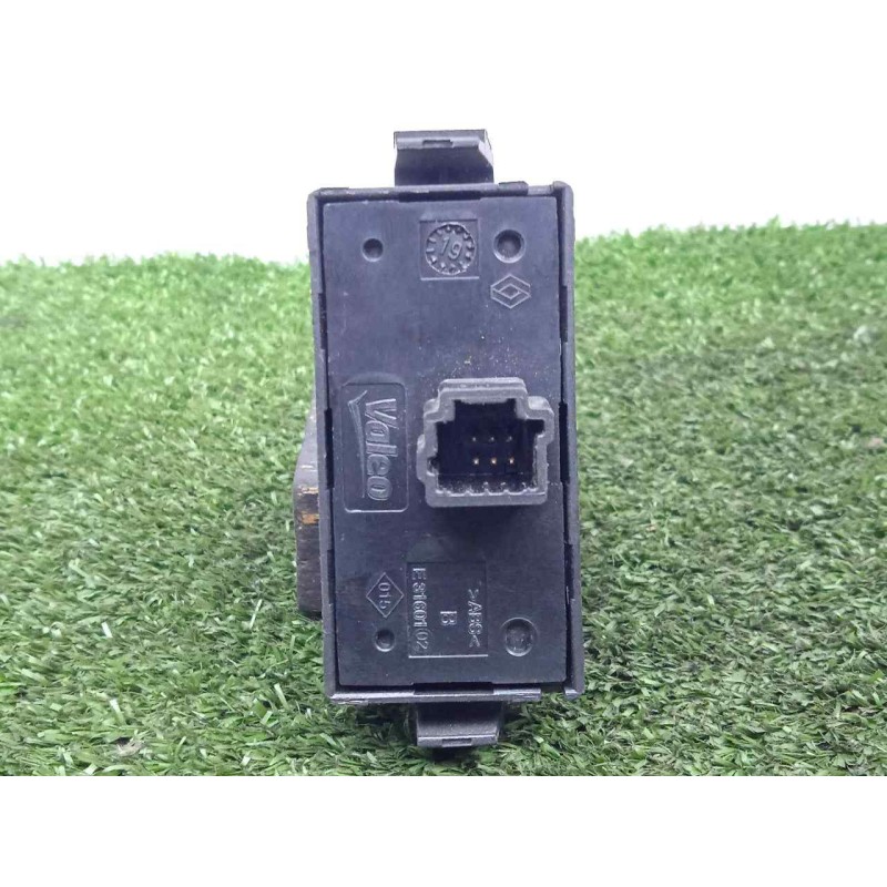 Recambio de warning para dacia dokker 1.5 blue dci diesel fap cat referencia OEM IAM 252905668R 6.PINES 