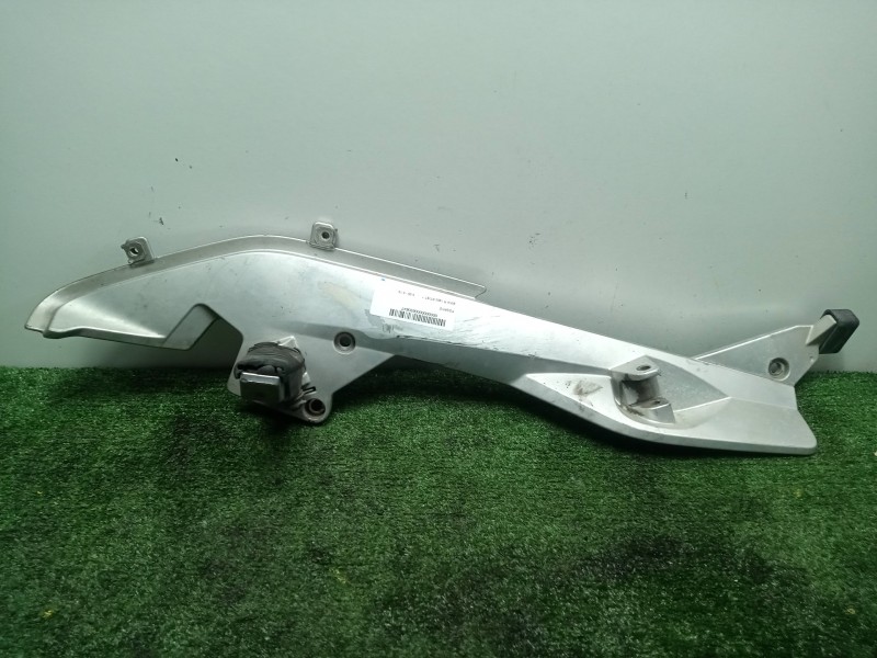 Recambio de posapie para bmw r 1200 rt/st referencia OEM IAM 46717675289 IZQUIERDO K26 - 05-10