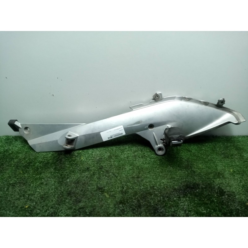 Recambio de posapie para bmw r 1200 rt/st referencia OEM IAM 46717675289 DERECHO K26 - 05-10