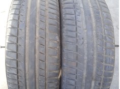 Recambio de pareja neumaticos para seat cordoba berlina (6l2) 1.4 16v referencia OEM IAM 195/60R15 82V KORMORAN