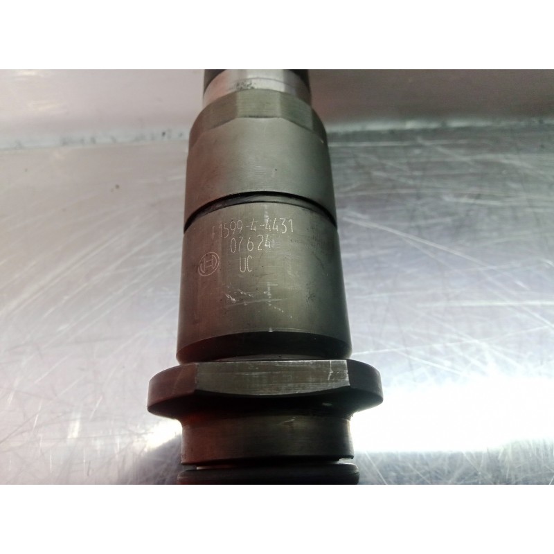 Recambio de inyector para nissan atleon tk3.95 (80.19) referencia OEM IAM F159944431  