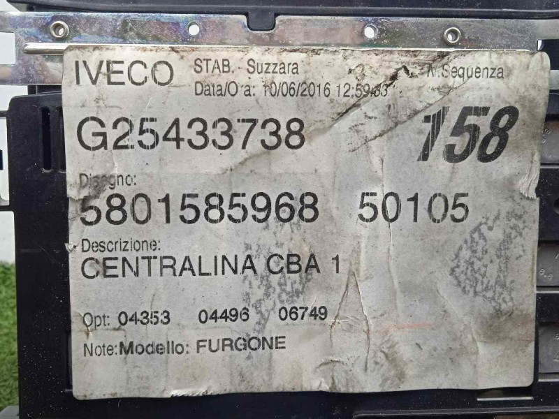 Recambio de caja reles / fusibles para iveco daily furgón 2.3 diesel cat referencia OEM IAM 5801585968  