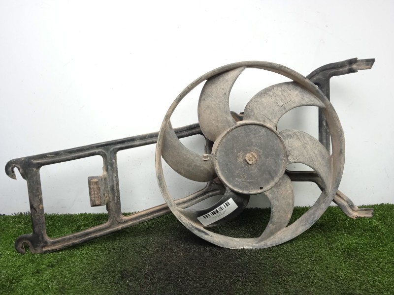 Recambio de electroventilador para citroën saxo 1.5 referencia OEM IAM SINREFERENCIA Ø320MM 2.PINES