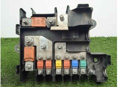 Recambio de caja reles / fusibles para iveco daily furgón 2.3 diesel cat referencia OEM IAM 5801585977  