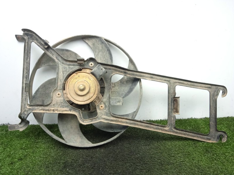 Recambio de electroventilador para citroën saxo 1.5 referencia OEM IAM SINREFERENCIA Ø320MM 2.PINES