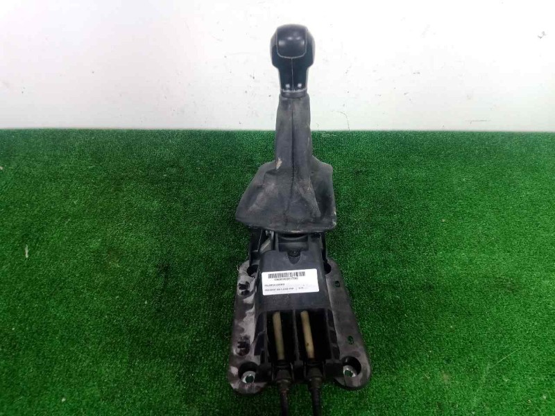 Recambio de palanca cambio para peugeot 208 1.4 hdi fap referencia OEM IAM 9837816580  