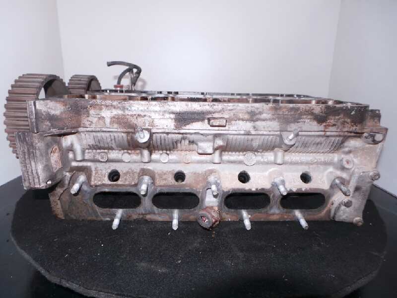 Recambio de culata para renault 19 1.8 16v referencia OEM IAM 9464FDP  