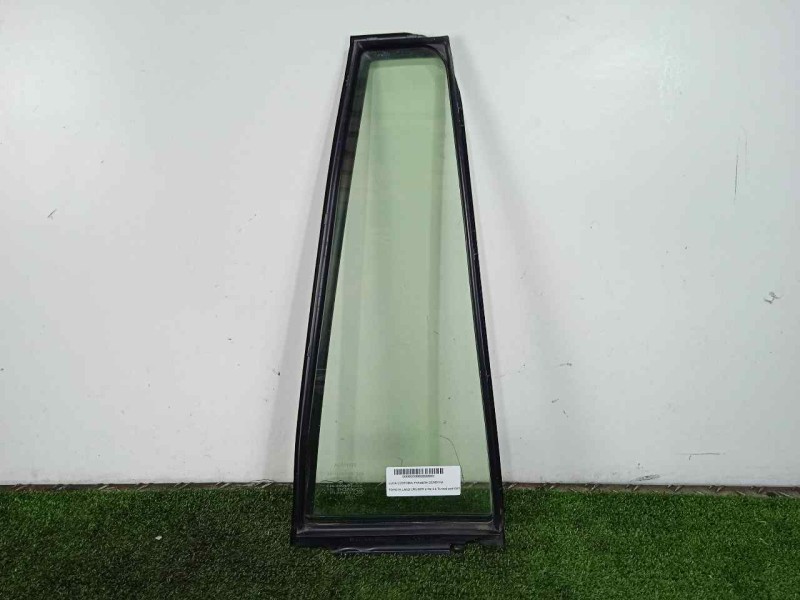 Recambio de luna custodia trasera derecha para toyota land cruiser (j15) 3.0 turbodiesel cat referencia OEM IAM 6818860070  