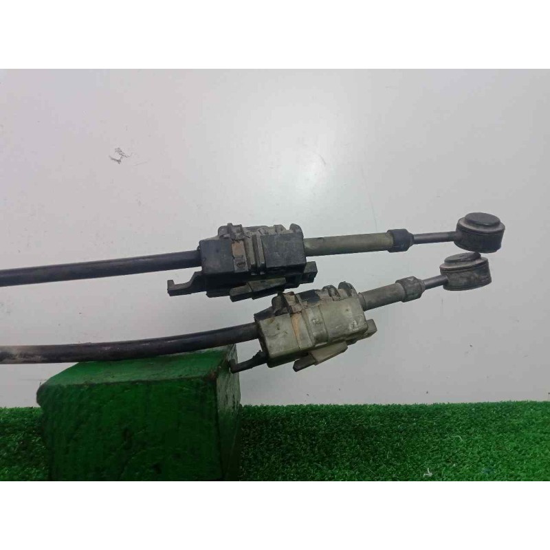 Recambio de palanca cambio para peugeot 208 1.4 hdi fap referencia OEM IAM 9837816580  